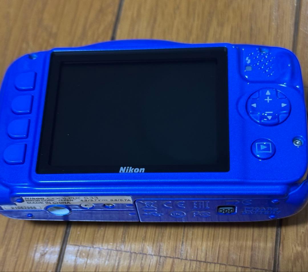 Nikon COOLPIX S33 防水デジタルカメラ