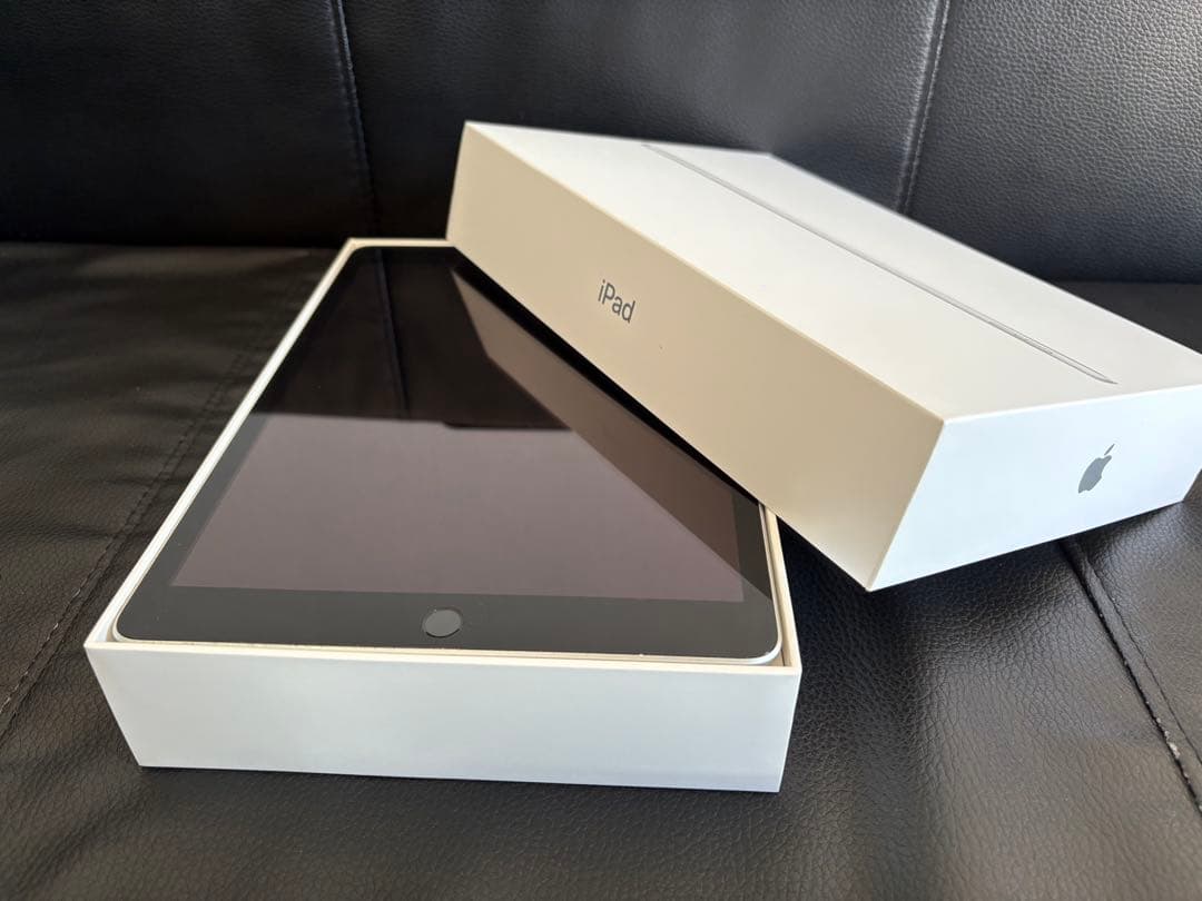 Apple iPad 第9世代　スペースグレー 本体　Wi-Fiモデル