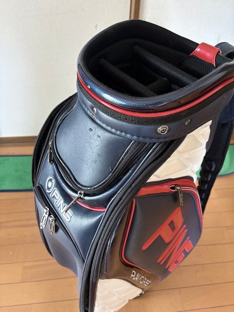 訳あり　ピン　キャディバッグ ラグジュアリー　3点式　プロモデル　9.5 5分割