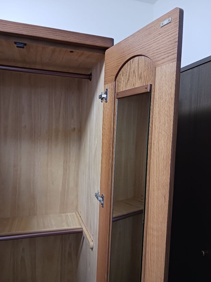 【美品】3ドア木製タンス ブラウン