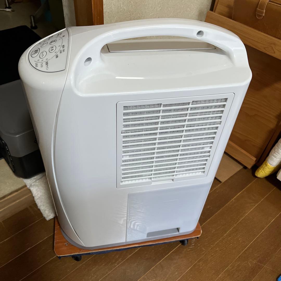 コロナ衣類乾燥除湿機CD-S6324 2024年製