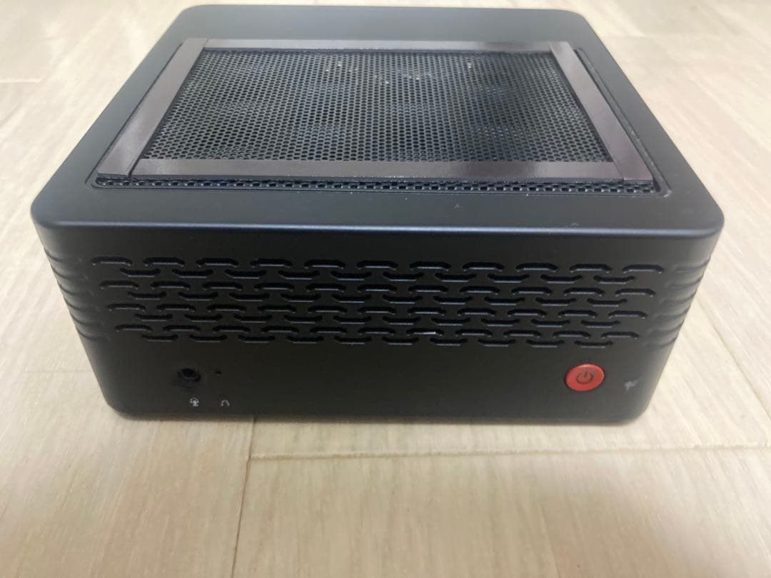 ミニPC Minisforum X400