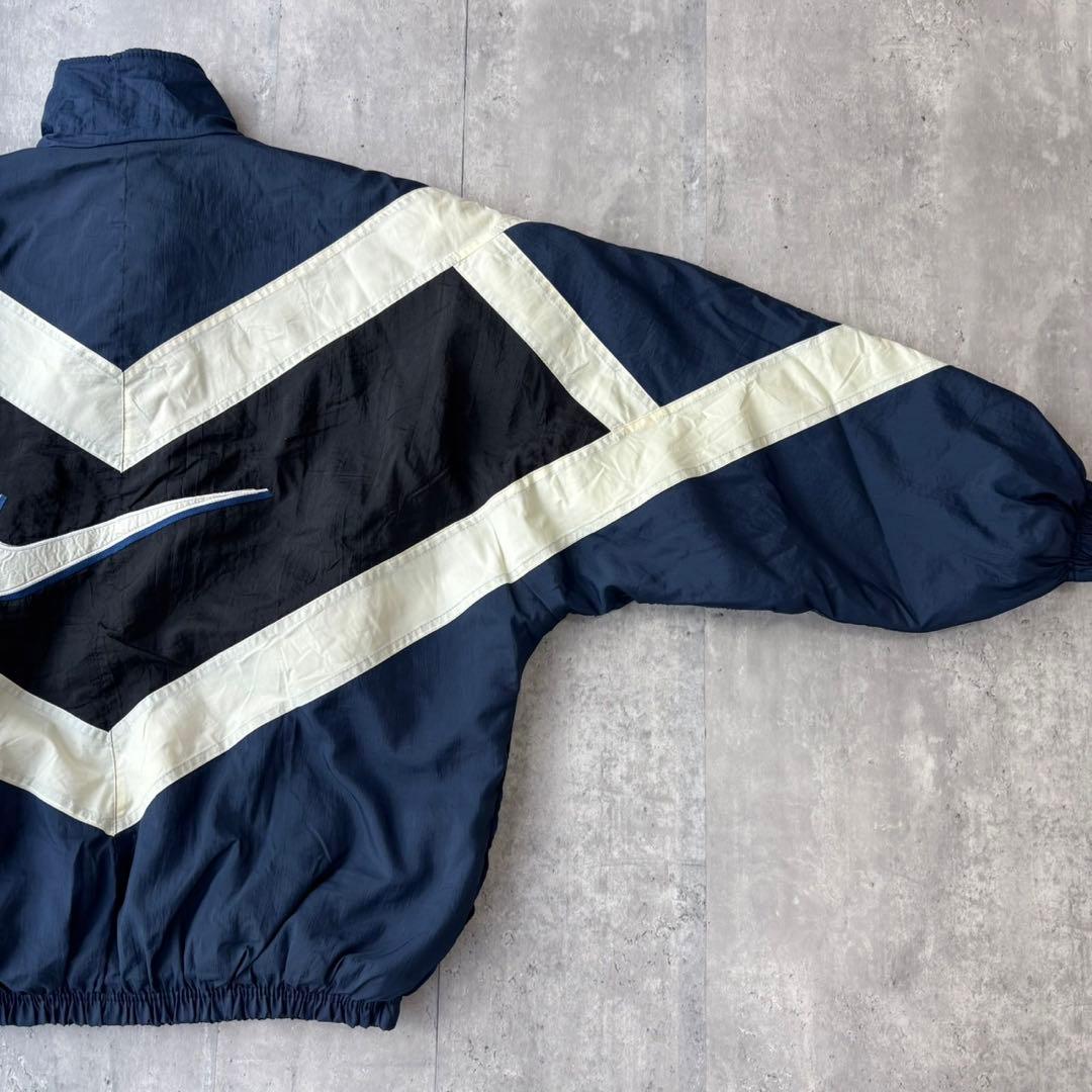 90's NIKE ナイキ　ナイロンジャケット　Lサイズ