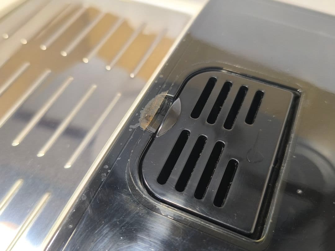 デロンギマグニフィカS コンパクト全自動コーヒーマシン ECAM23120