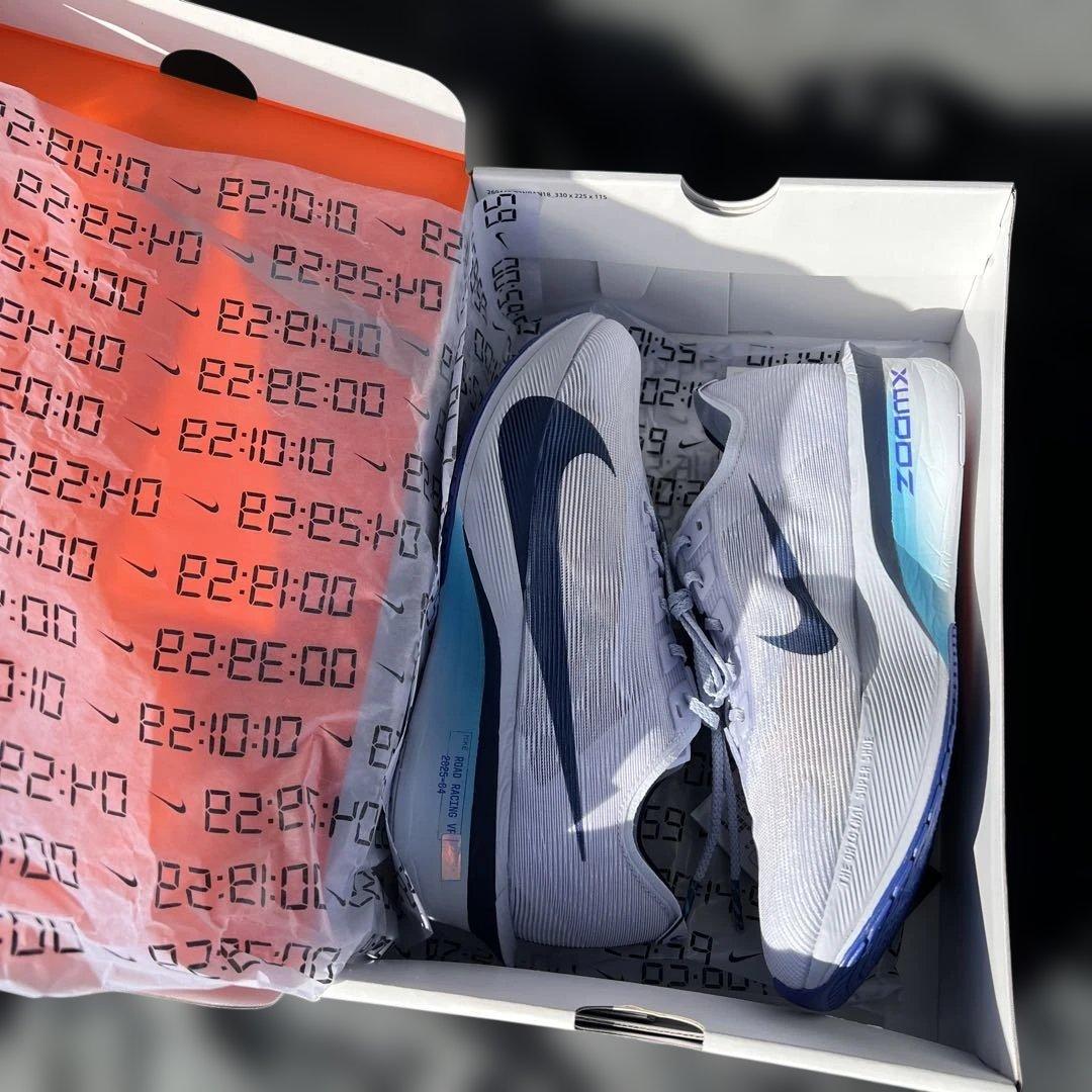 NIKE zoomx ヴェイパーフライ ネクスト%4新品未使用27.0cm