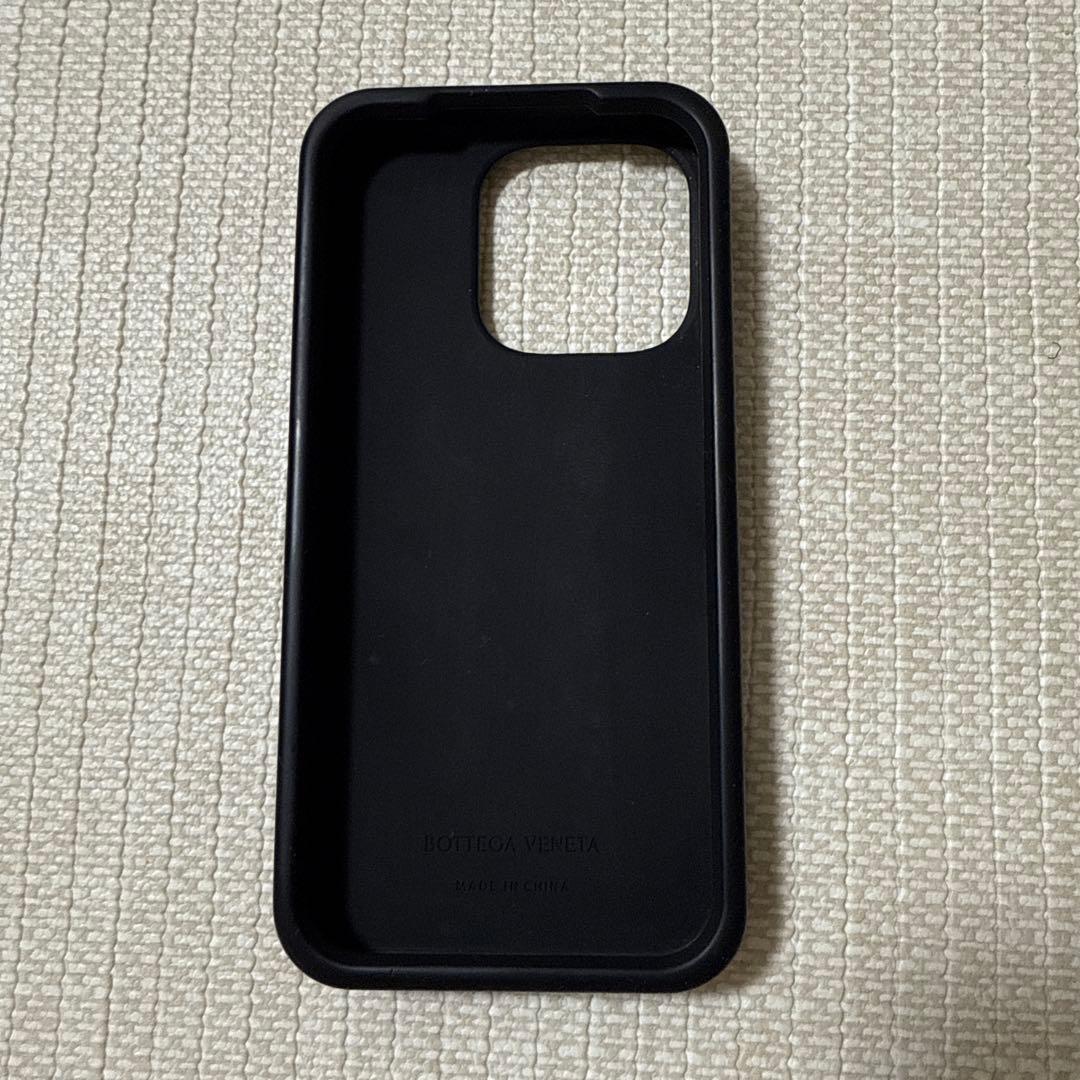 ボッテガ　iPhone16proケース