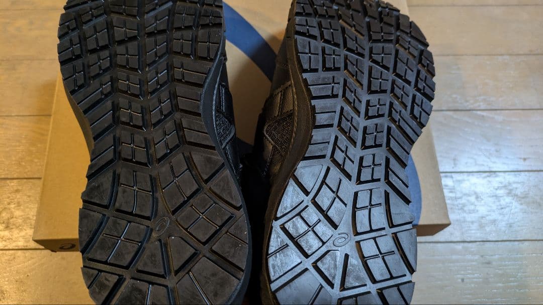 アシックス　安全靴　24.5