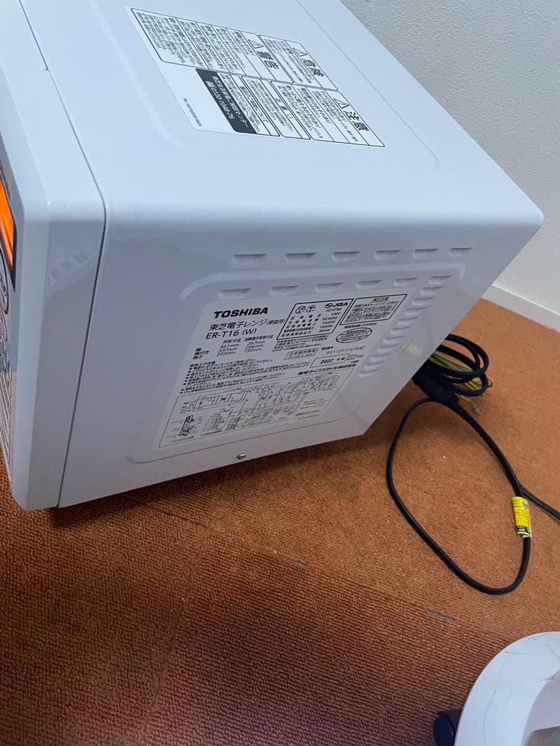 未使用近い　東芝 オーブンレンジ 2022年製　フラット庫内 ホワイト 16L