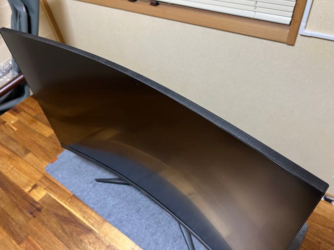 ディスプレイ・モニター本体 AOC C32G2Z 32