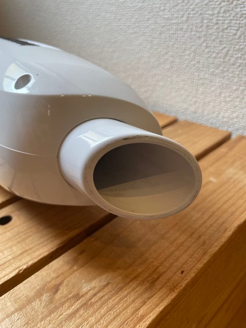 makita マキタ 充電式クリーナー CL107FD ホワイト 掃除機