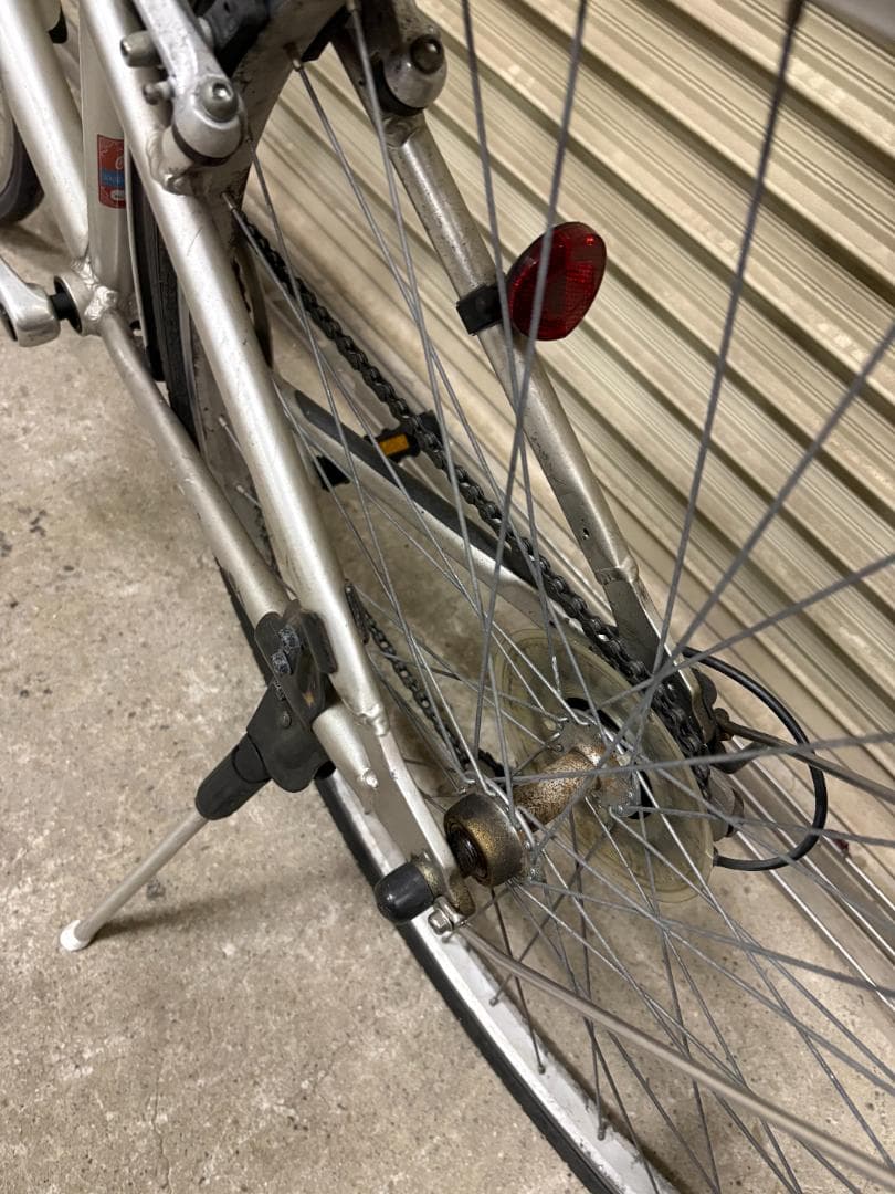 廃盤 無印良品 クロスバイク 700×38C アルミ シマノ6段 シルバー