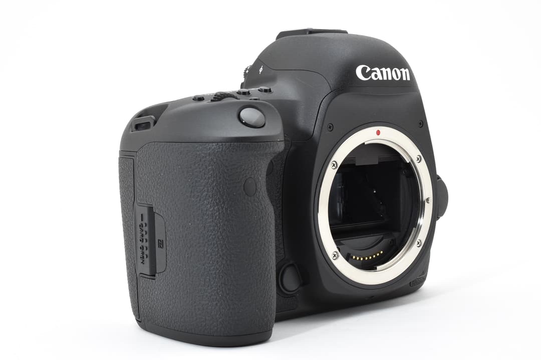 ■ほぼ新品■ キヤノン EOS 5D Mark IV #C621