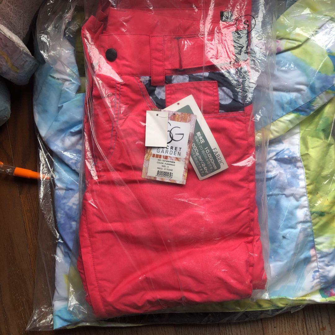 スノボウェア上下セット　スキーウェア　スノーボード　s