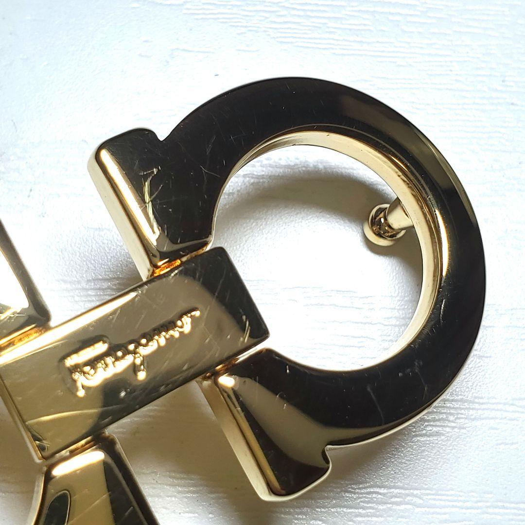 【美品】フェラガモ リバーシブル ベルトレザー 黒/ベージュk-030