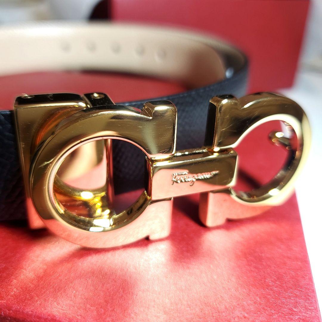 【美品】フェラガモ リバーシブル ベルトレザー 黒/ベージュk-030