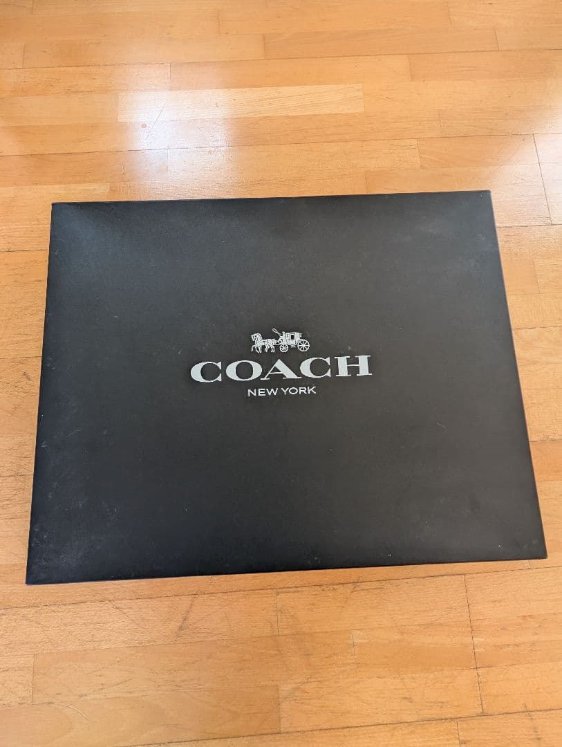 『新品美品』Coachメトロポリタントートバッグ　ビジネスレザー黒2way