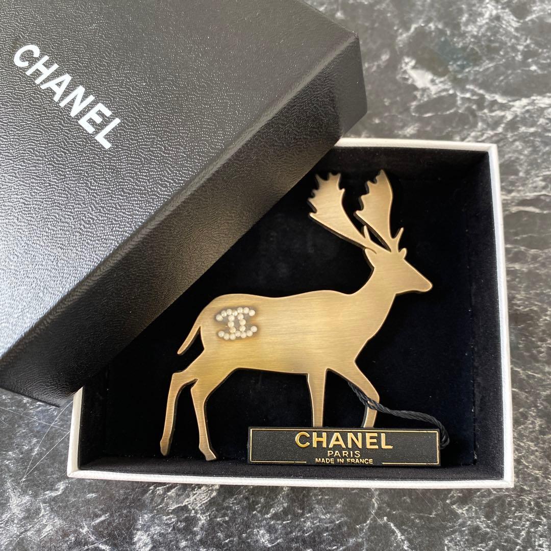 CHANEL シャネル トナカイ ブローチ ココマーク 箱付き