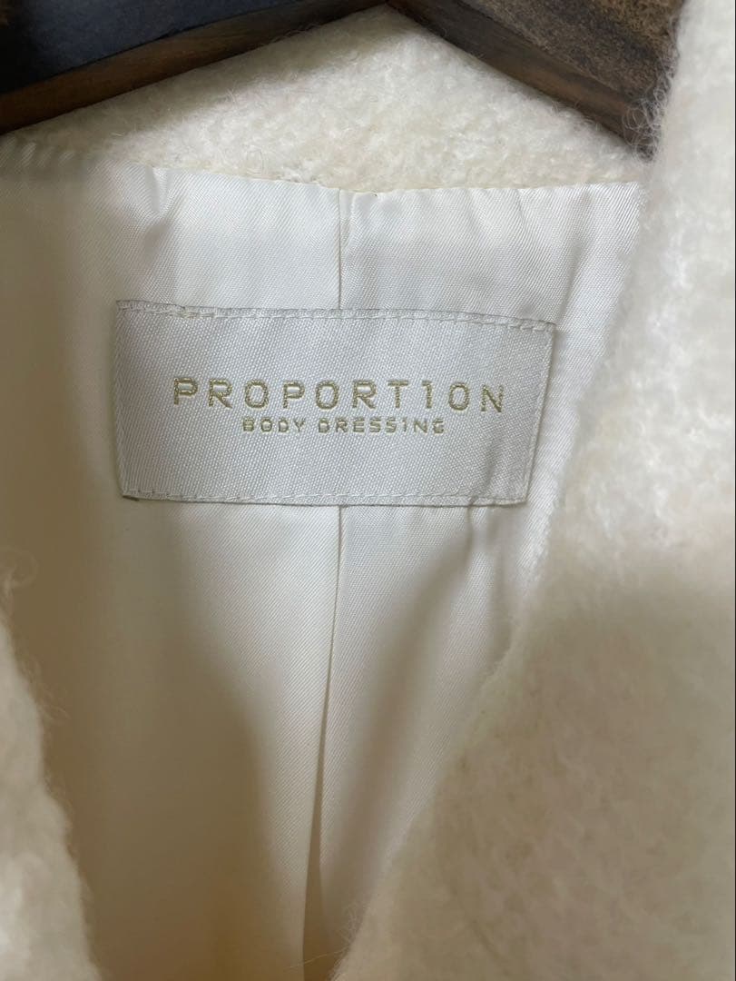 【プロポーションボディドレッシング】コクーンループコート