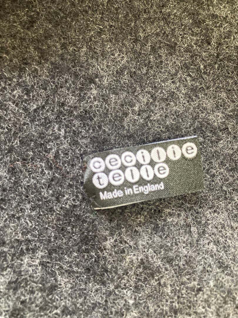 cecilie telle ポンチョ