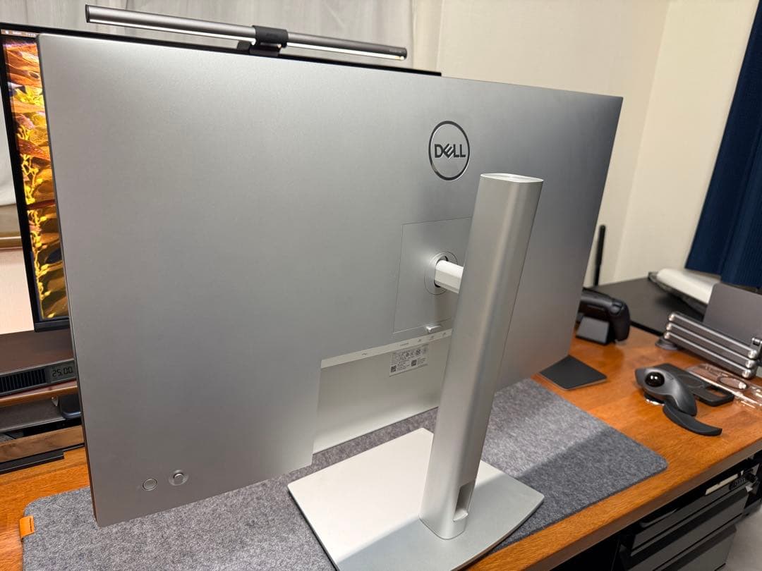 Dell U3223QE 4K モニター　美品