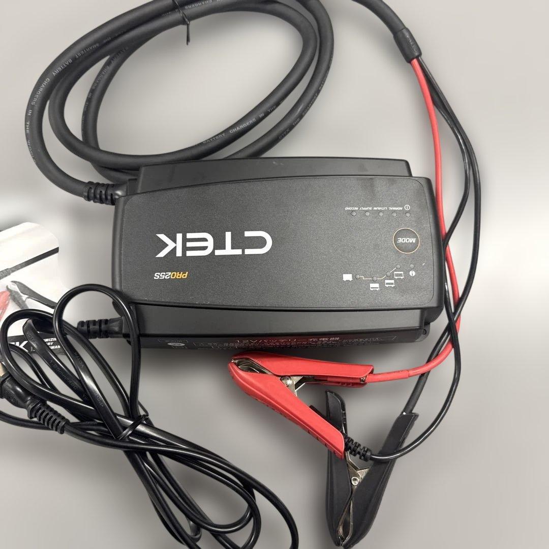 CTEK PRO25S バッテリー充電器
