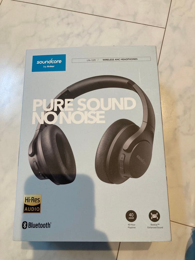 Anker Soundcore Life Q20 ケース付き