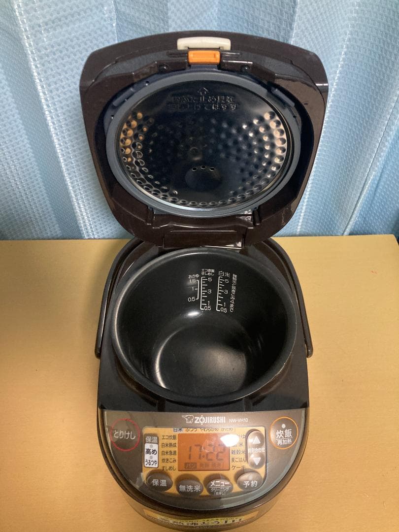 ★★2022年製 Zojirushi NW-VH10 IH炊飯ジャー5.5合★