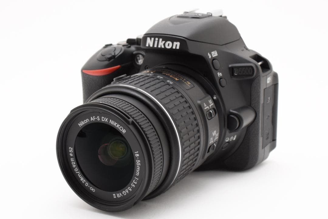 美品 ニコン　Nikon D5500 18-55 S数3070回 1145