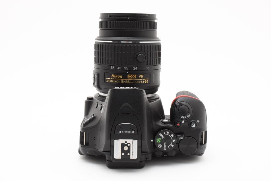 美品 ニコン　Nikon D5500 18-55 S数3070回 1145