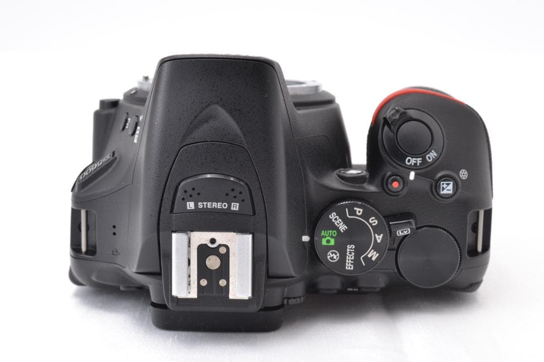 ■ 美品 ■ ニコン　Nikon D5600 ダブルズームキット 元箱付