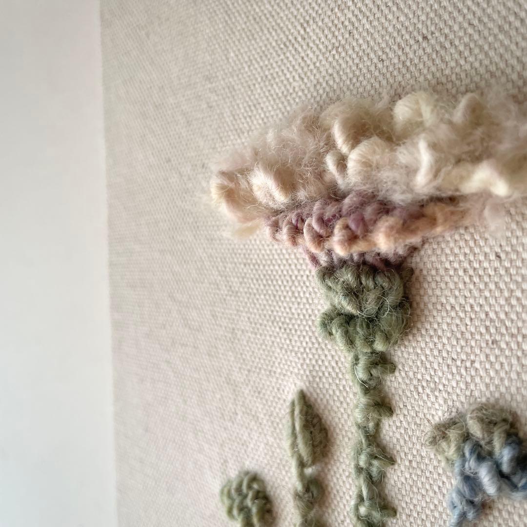 【一点もの】『手紡ぎ糸のお花. f'』手刺繍ファブリックパネル