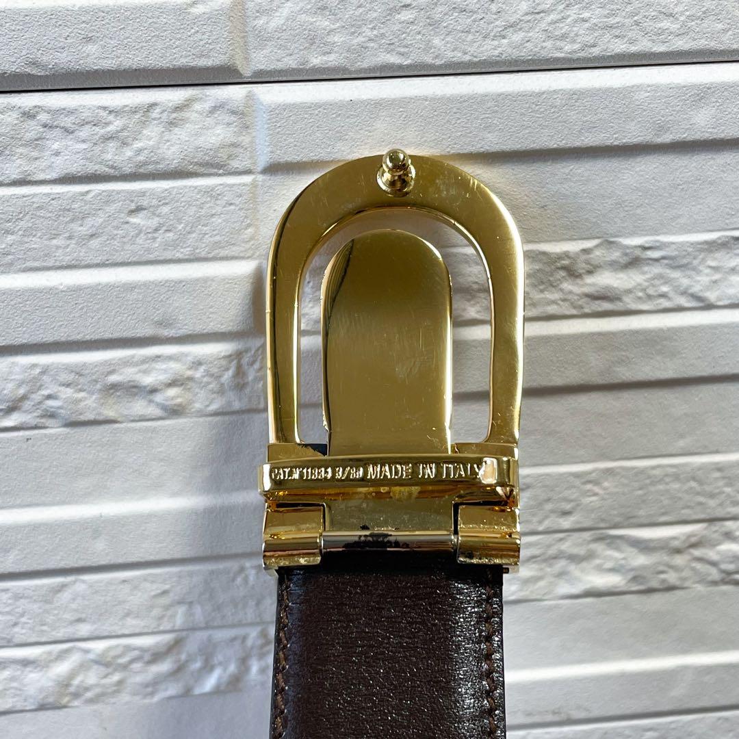 美品 セリーヌ レザー ベルト トリオンフ バックル リバーシブル ブラック.