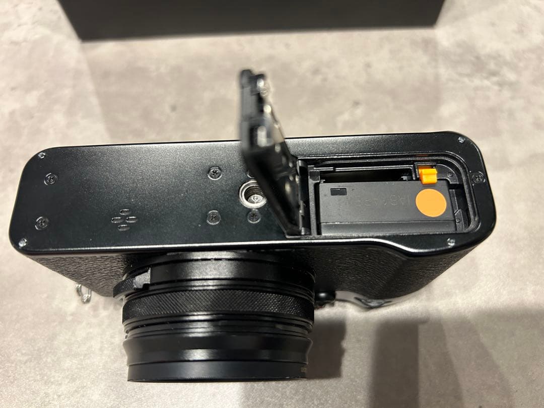 FUJIFILM X100V ブラック