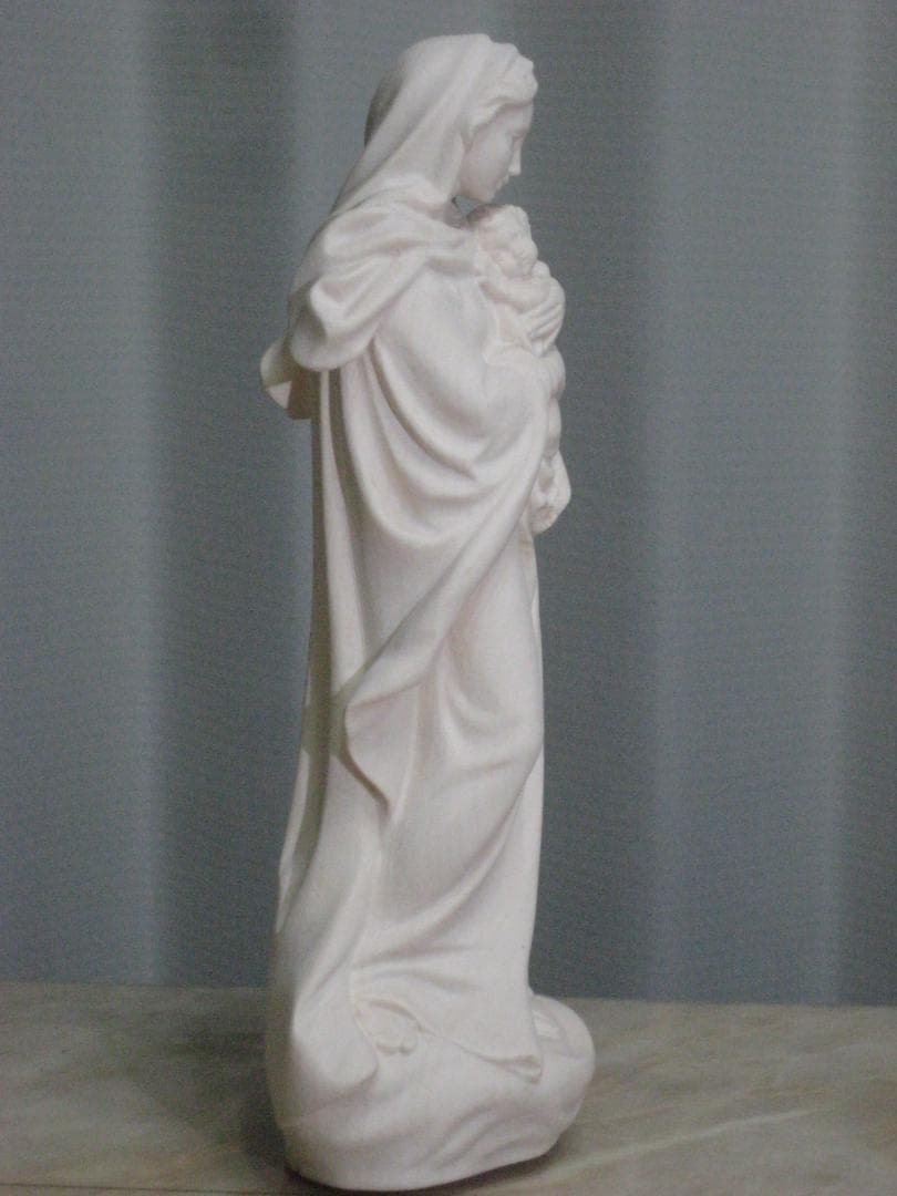 信者さん向け本物のマリアさま　マリア像　マリア様　20cm　木彫り　イタリア製