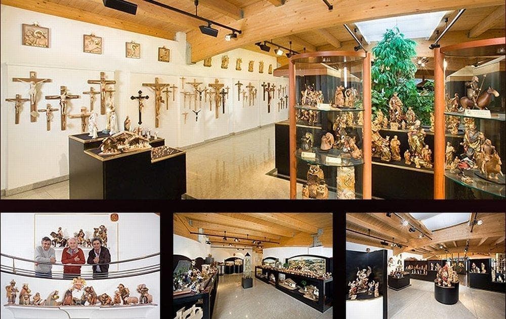 信者さん向け本物のマリアさま　マリア像　マリア様　20cm　木彫り　イタリア製