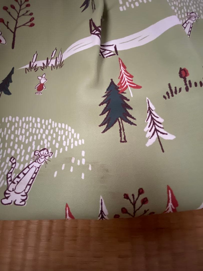 くまのプーさん　カーテン　4枚セット