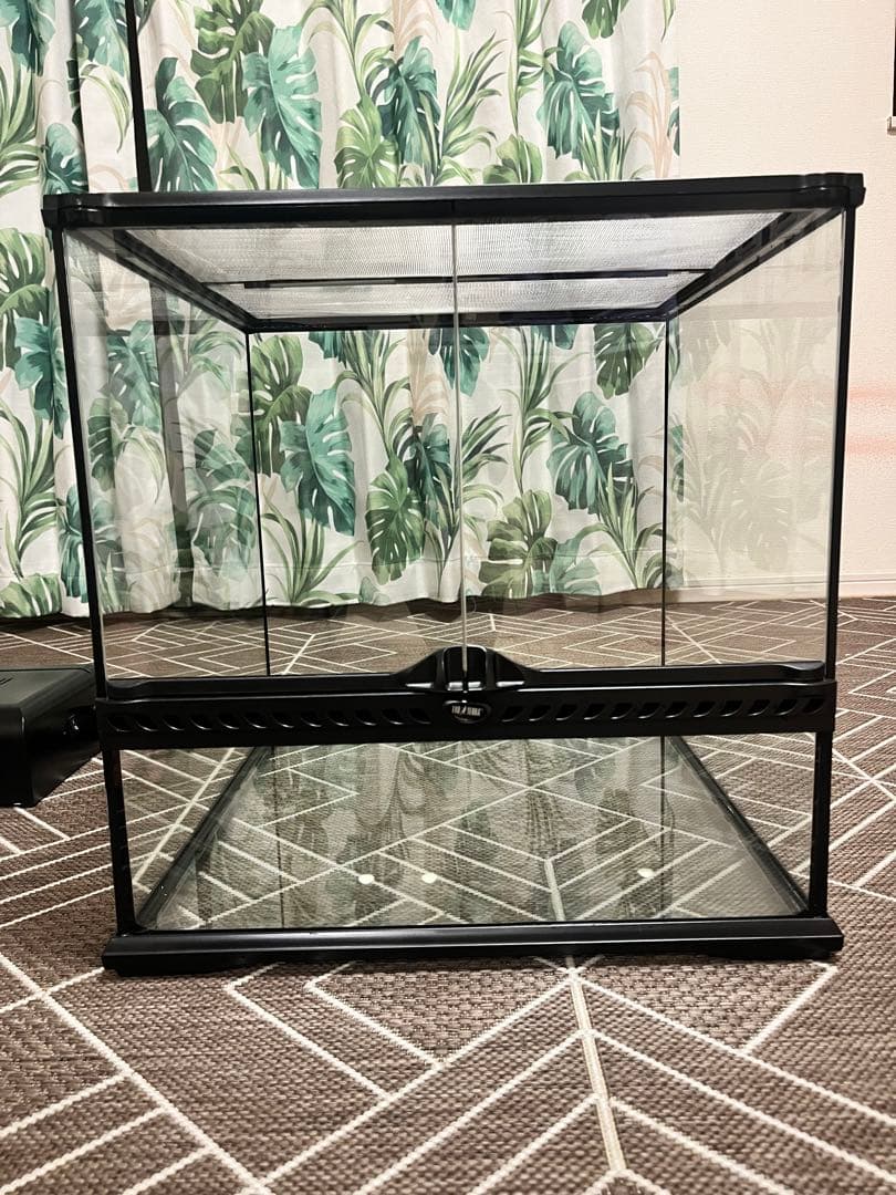 Exo terra 大きめ飼育ケージ 蛍光灯2灯付き ヒーターセット