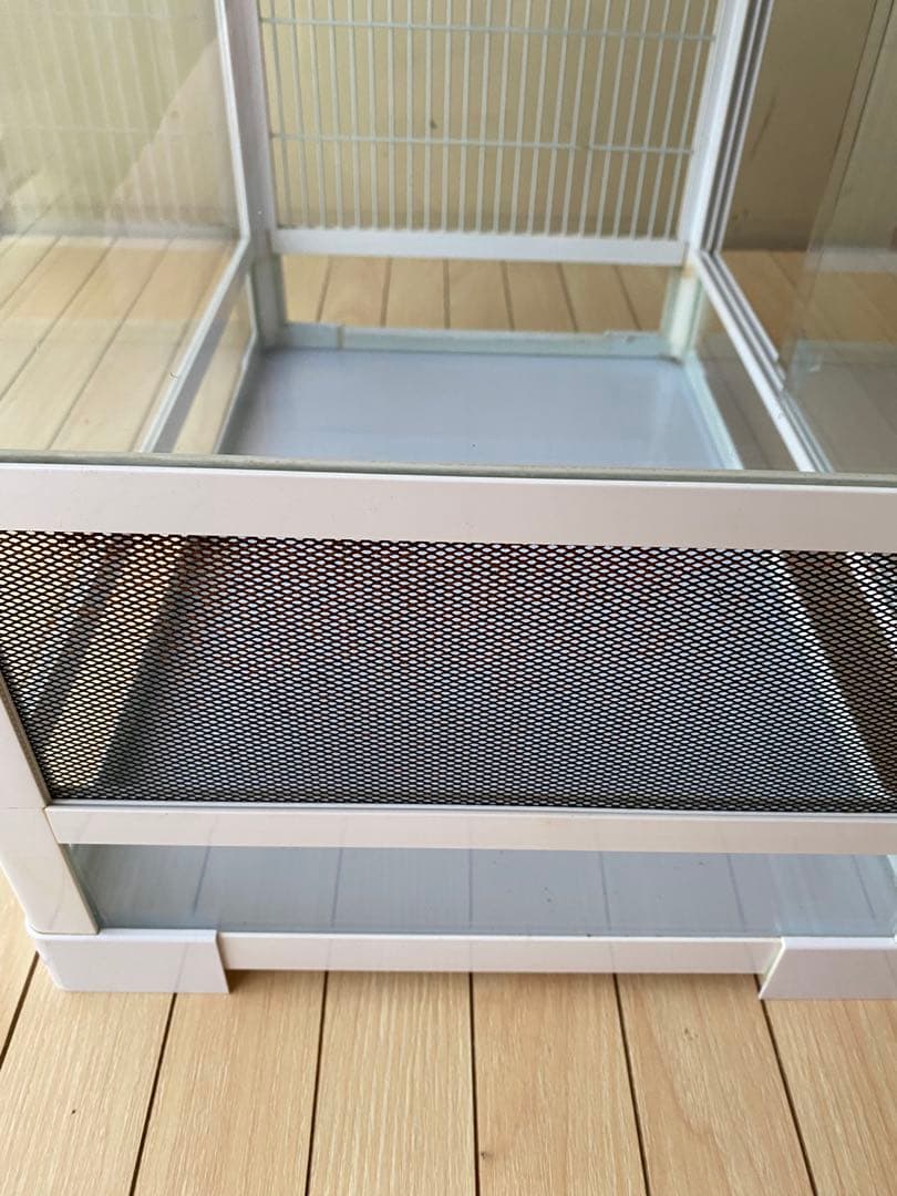 パンテオン　ホワイト　WH４５３５ REPTI WILD 爬虫類　小動物　ゲージ