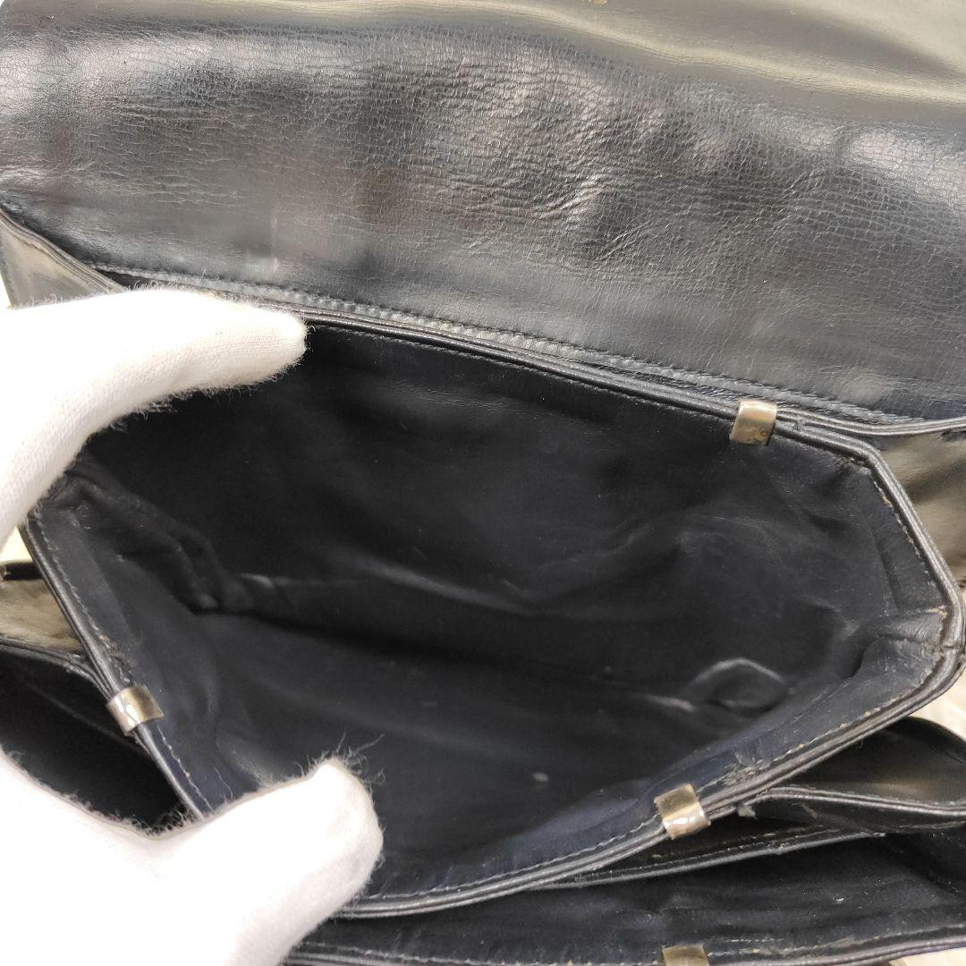 本日限定価格　セリーヌ　ハンドバッグ　ワンショルダー　Cマカダム　馬車　4室