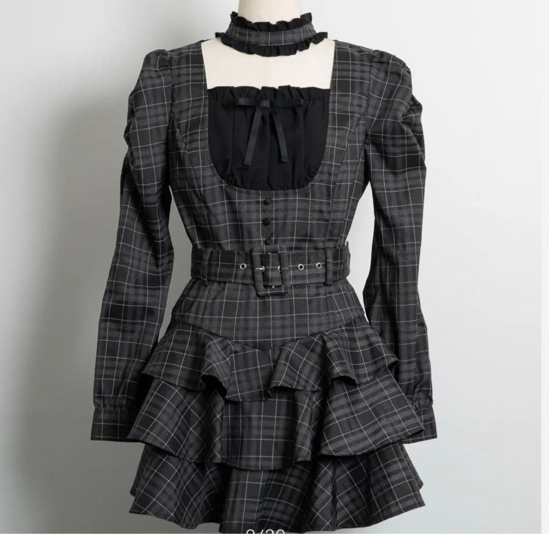 pium チョーカーフリルティアードワンピース ブラックチェック