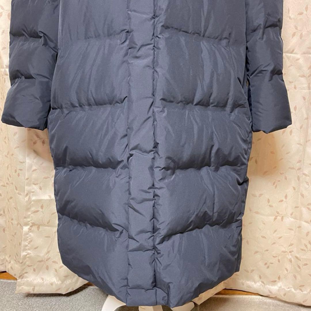 美品 UNIQLO シームレス ダウン ロング 4XL 耐久撥水加工 軽量