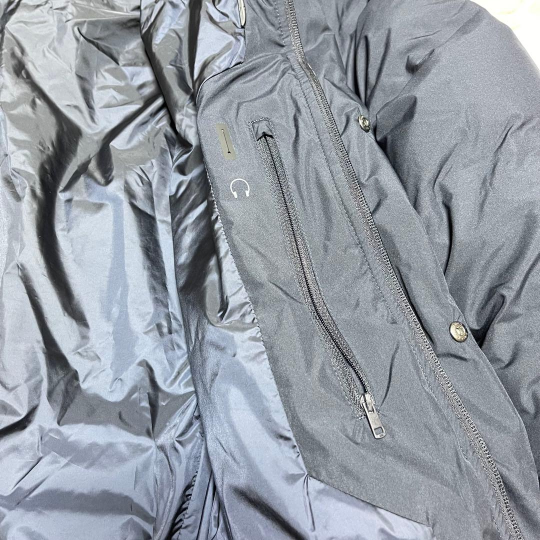 美品 UNIQLO シームレス ダウン ロング 4XL 耐久撥水加工 軽量