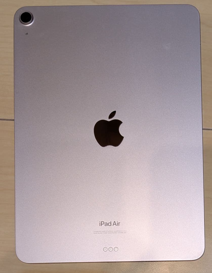 iPad Air 第5世代 64GB ピンク M1搭載 / 純正キーボード付