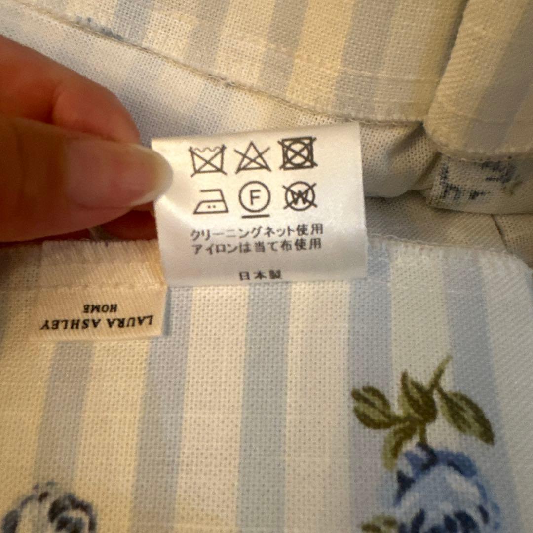 ローラアシュレイ　花柄カーテン 2枚組