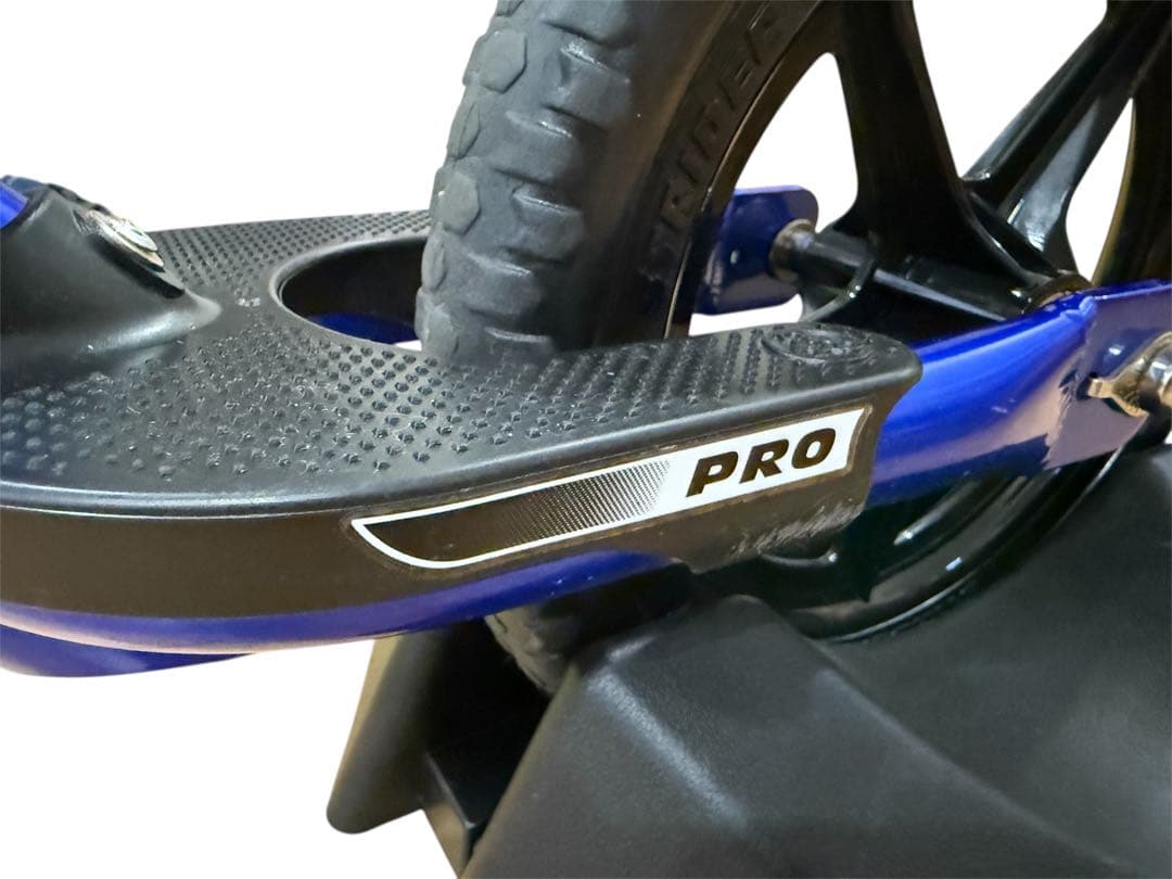 ★美品 ストライダー プロ ウルトラブルー キックバイク 12インチ アルミ製