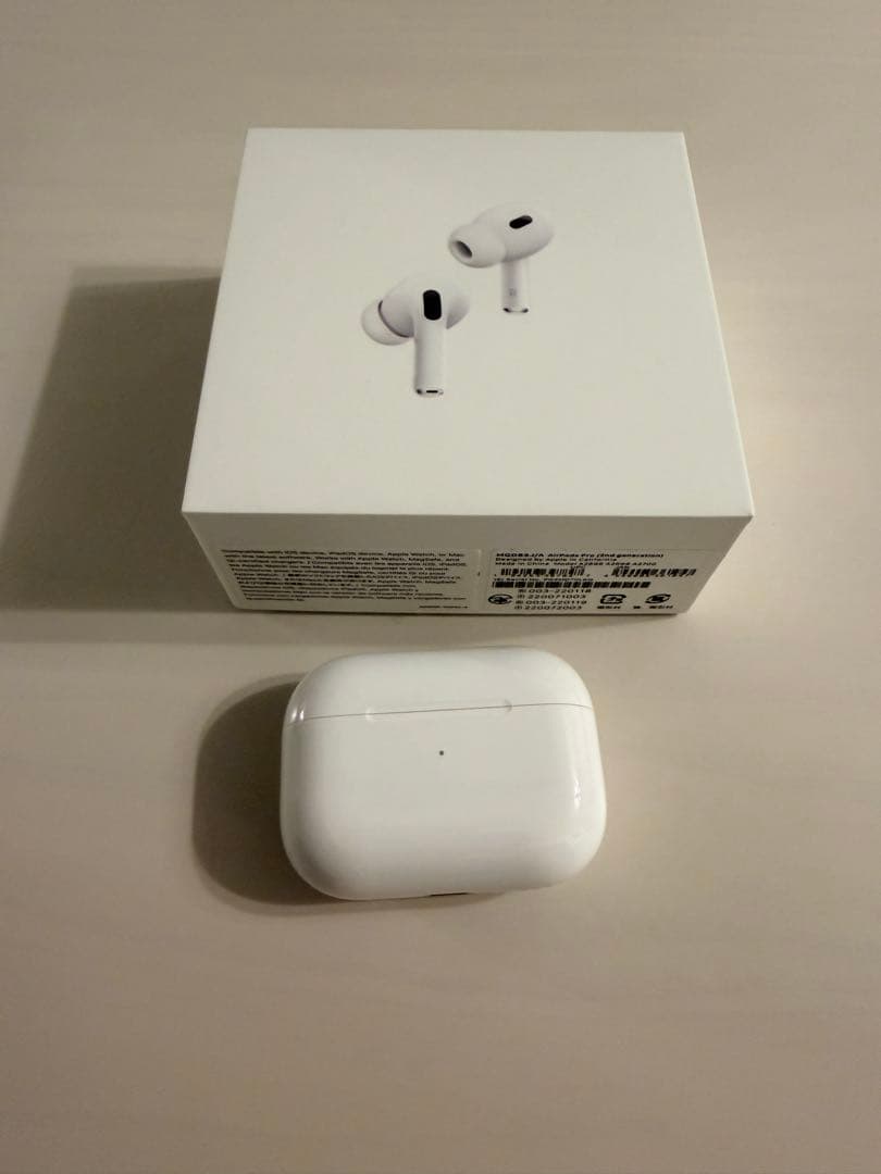 【正規品】AirPods Pro第二世代（Lightning）