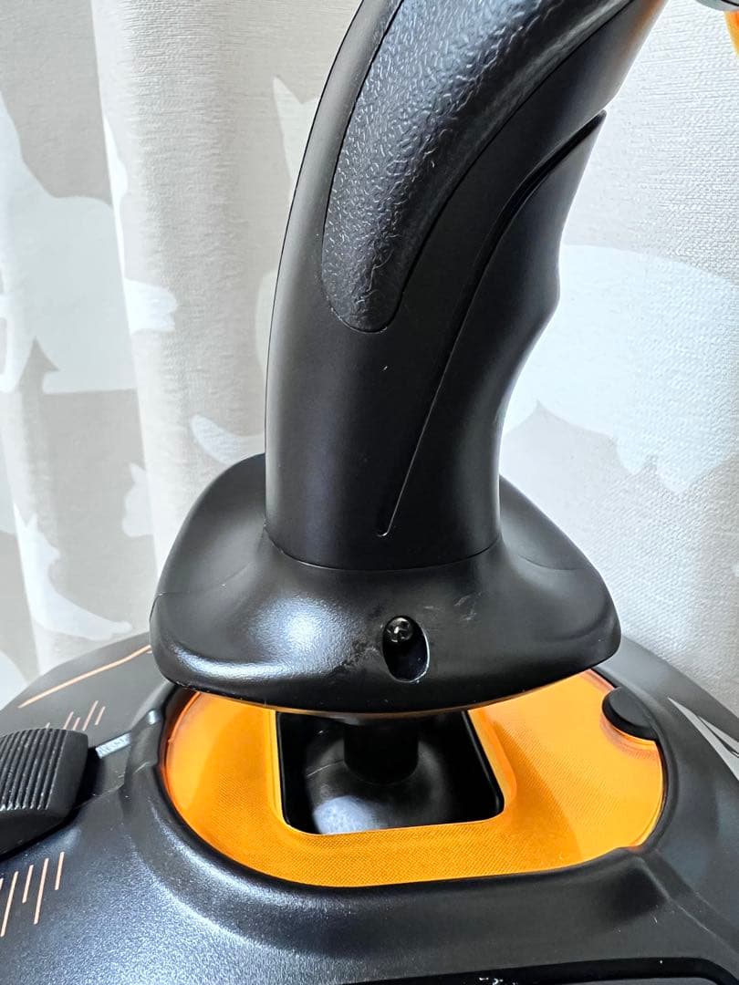 PC用ゲームコントローラー・コンバーター THRUSTMASTER T16000M