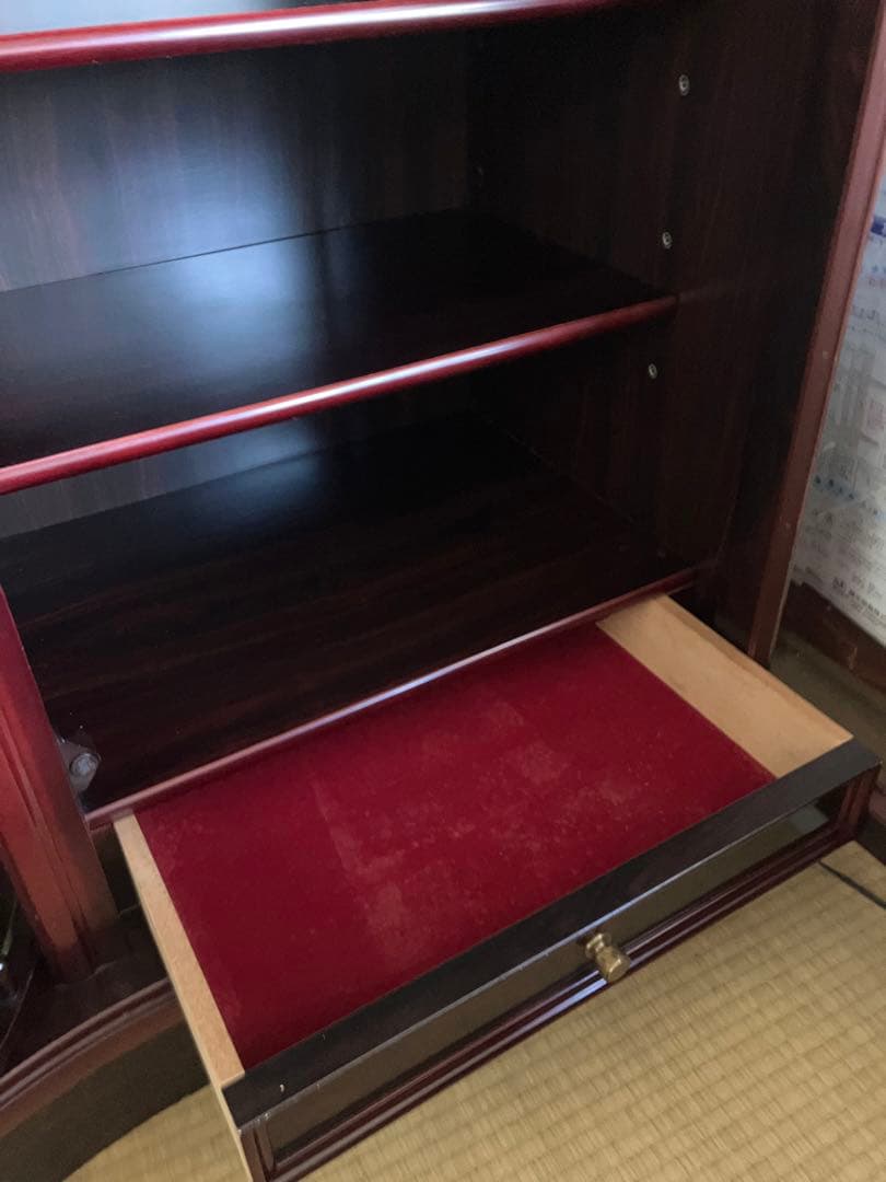 木製　アンティーク家具　お酒のボトルやグラス・食器の収納棚　西洋スタイルガラス扉