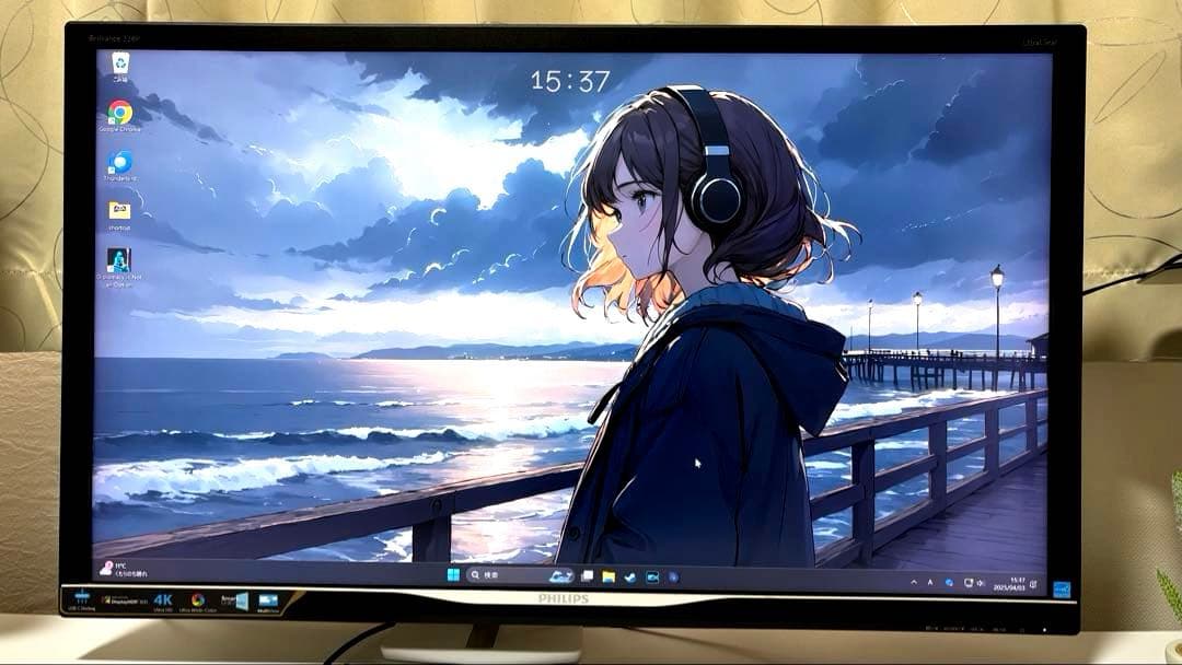 4Kモニター　Ultra HD 32インチ　ディスプレイ