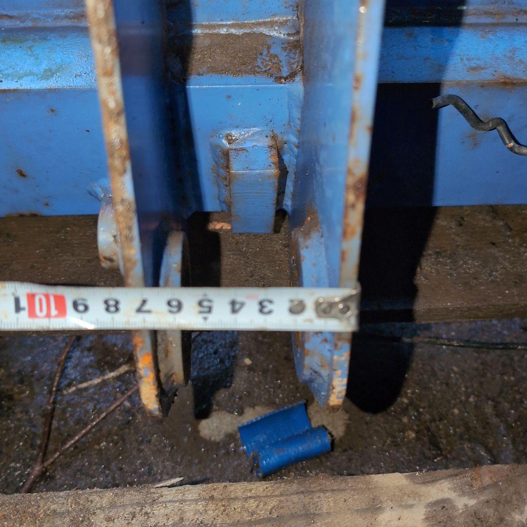 フルカワミニホイールローダのパレットフォーク